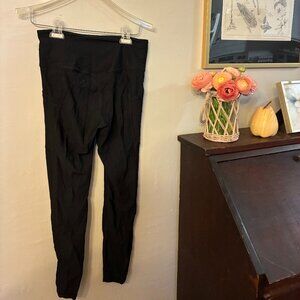 Old Navy High-Waisted Black PowerSoft Rib Pocket Leggings Go-Dry Size Medium